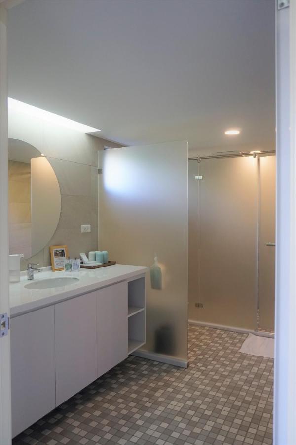 蘊慢築 茶花藝主題民宿 Yun Man Zhu Homestay Gongguan Extérieur photo