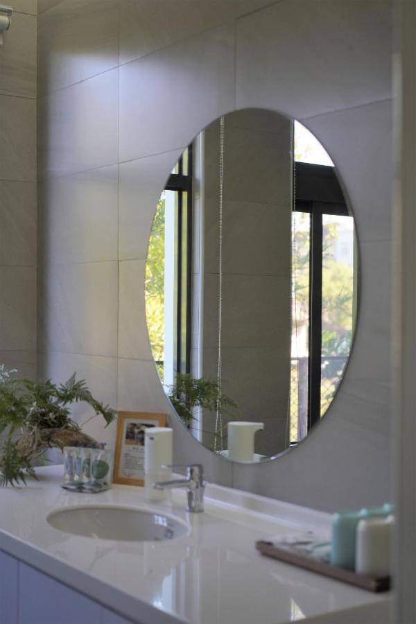 蘊慢築 茶花藝主題民宿 Yun Man Zhu Homestay Gongguan Extérieur photo