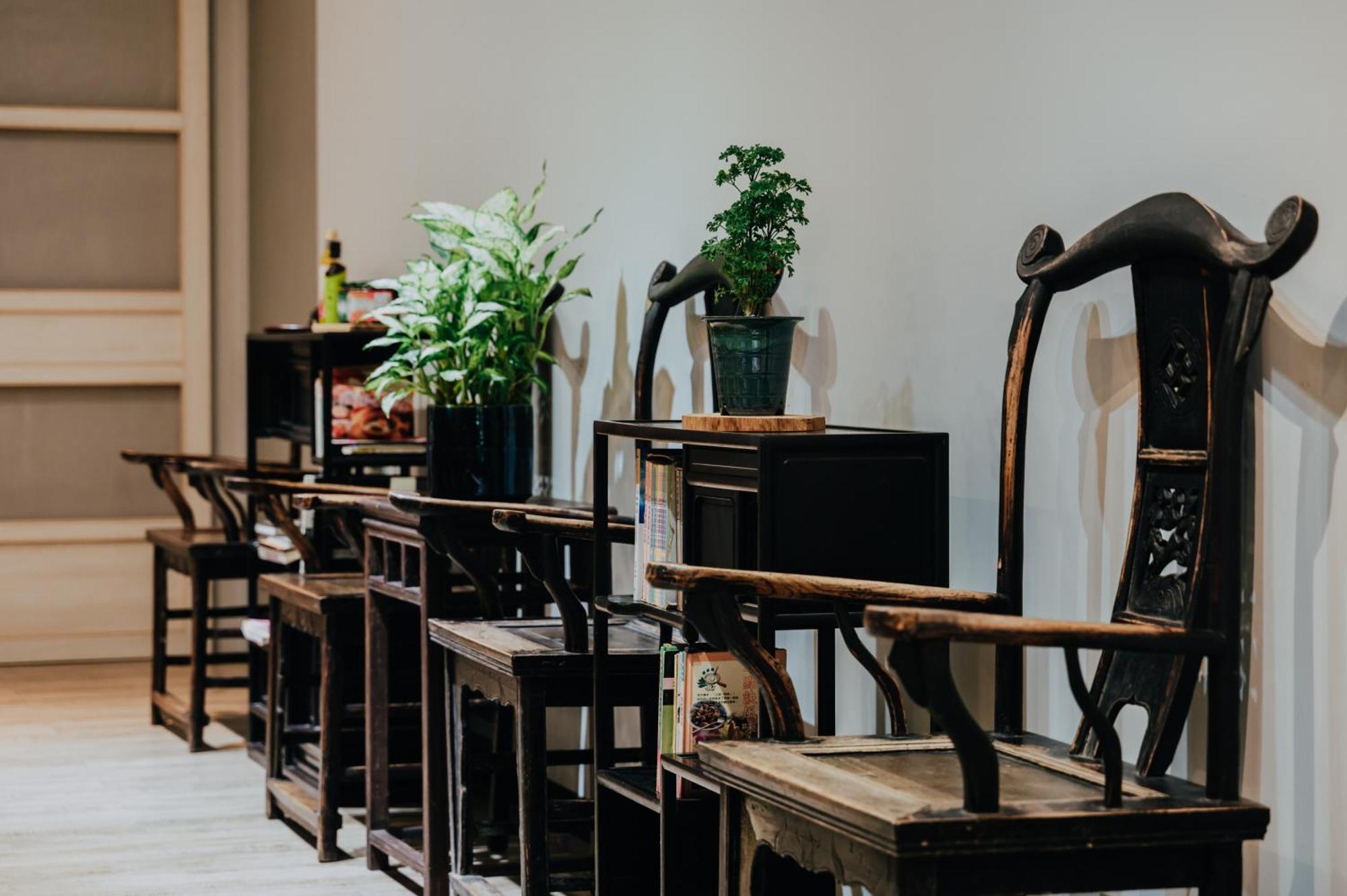 蘊慢築 茶花藝主題民宿 Yun Man Zhu Homestay Gongguan Extérieur photo