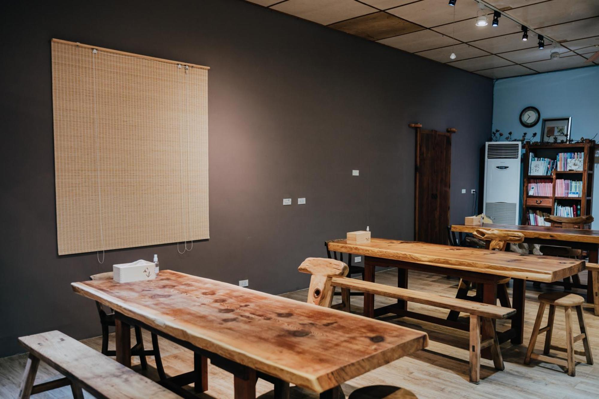 蘊慢築 茶花藝主題民宿 Yun Man Zhu Homestay Gongguan Extérieur photo
