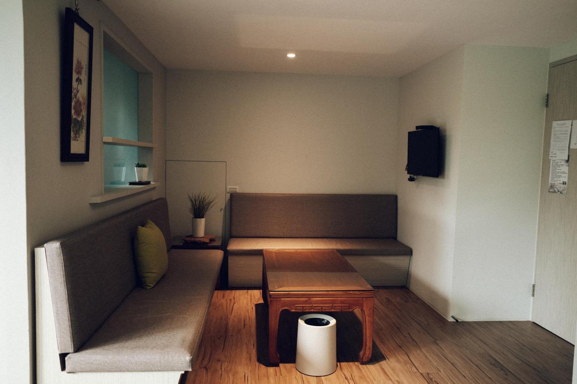 蘊慢築 茶花藝主題民宿 Yun Man Zhu Homestay Gongguan Extérieur photo